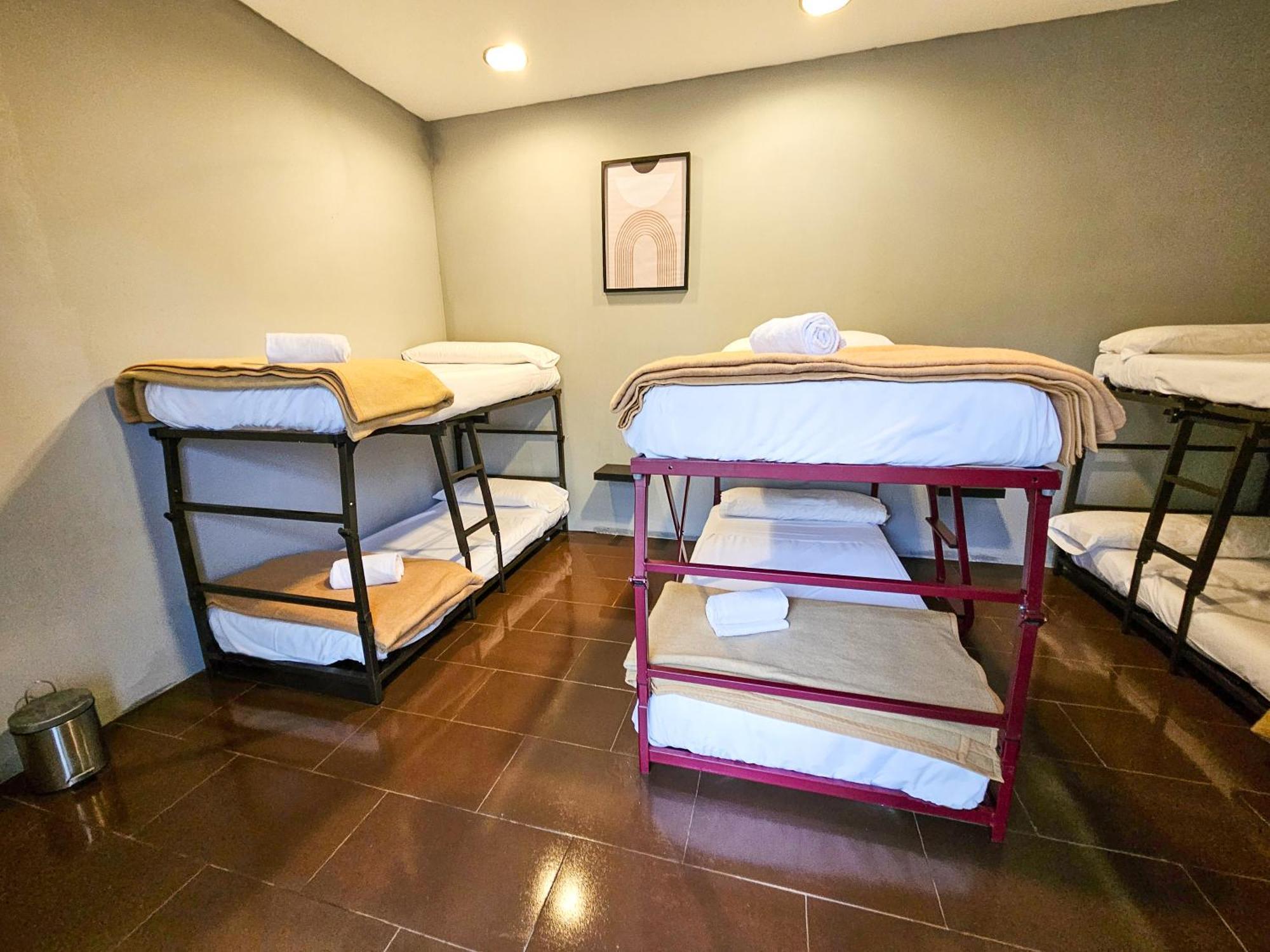 Hostel Backpacker Solopuent Castiello de Jaca Exterior photo