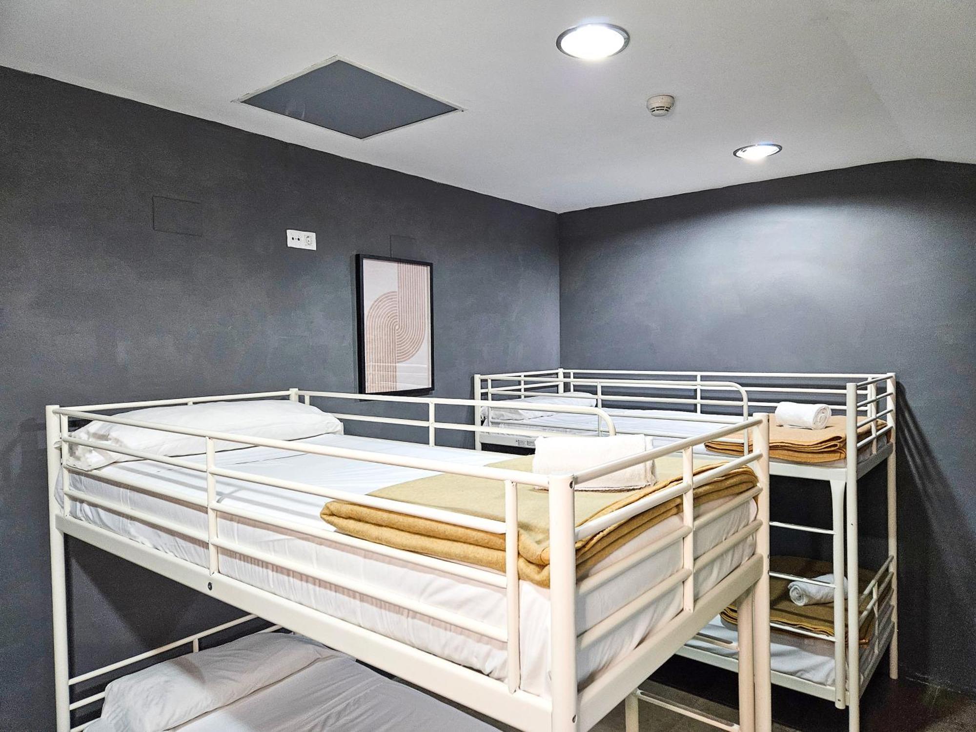 Hostel Backpacker Solopuent Castiello de Jaca Exterior photo