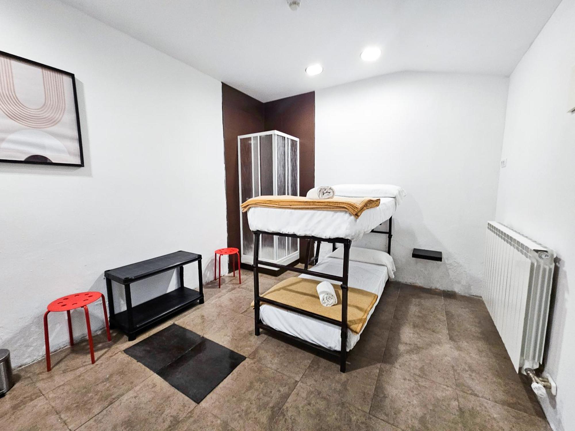 Hostel Backpacker Solopuent Castiello de Jaca Exterior photo