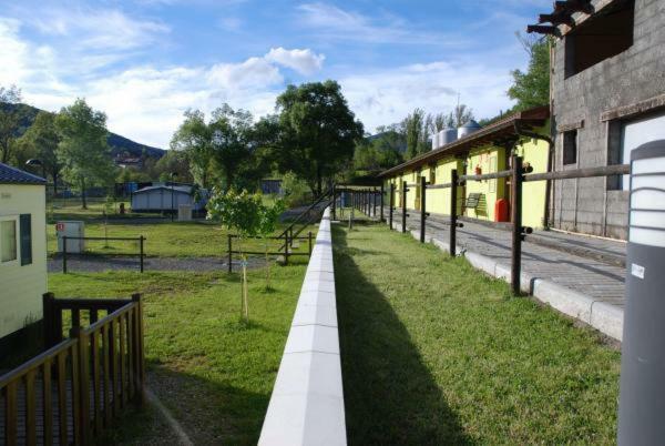 Hostel Backpacker Solopuent Castiello de Jaca Exterior photo